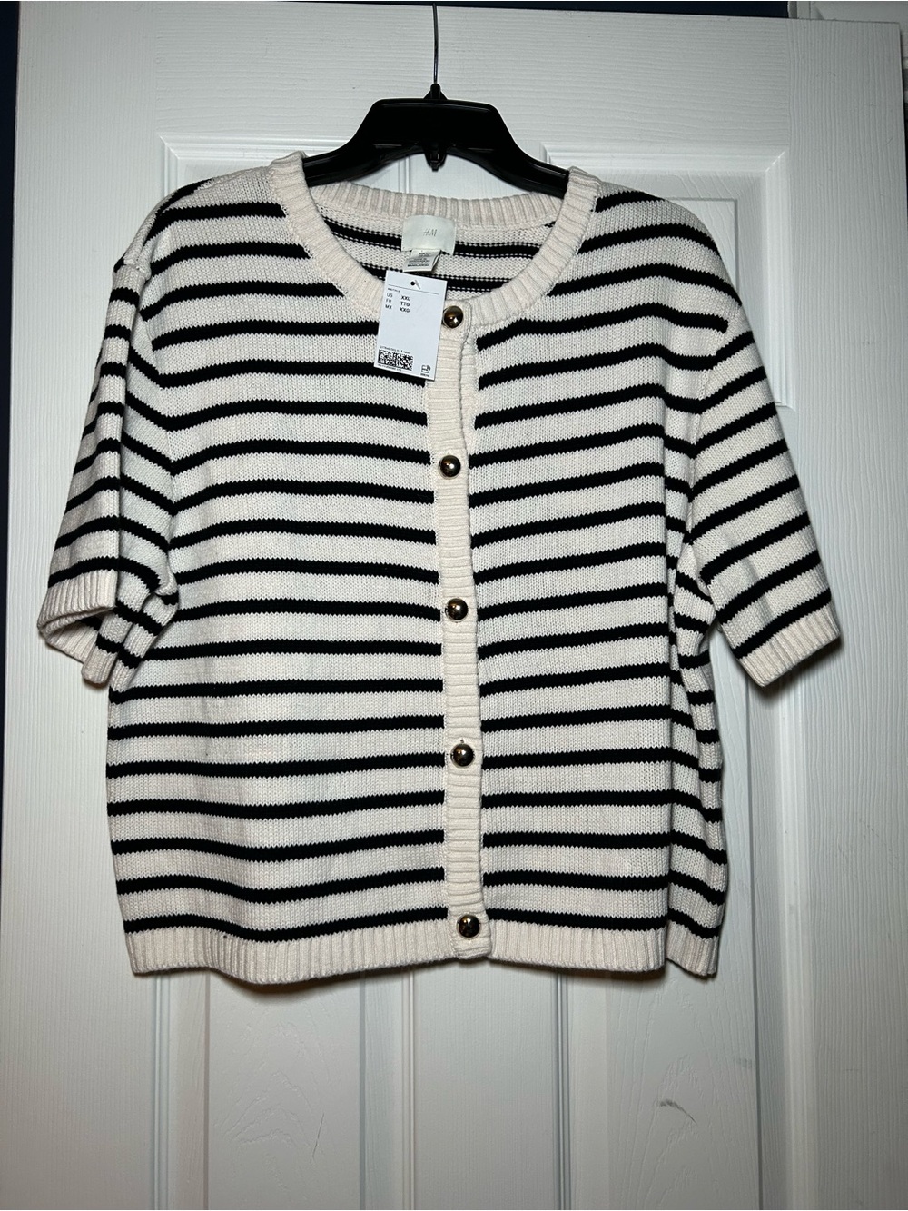 H&M Cream and Black Striped Short-Sleeve Button-Up Cardigan